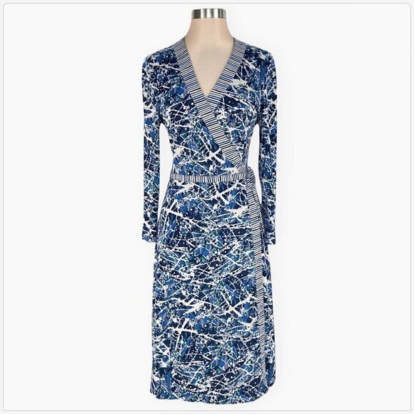 BCBGMaxAzria Adele Blue Abstract and Stripe Print Stretch Jersey Wrap Dress L - Picture 2 of 5